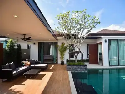 Villa de luxe avec piscine privée 3 chambres à louer à Pasak, Cherng Talay, Phuket
