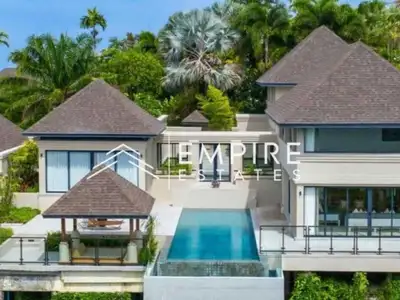 Villa de luxe avec piscine 3 chambres à louer à Layan