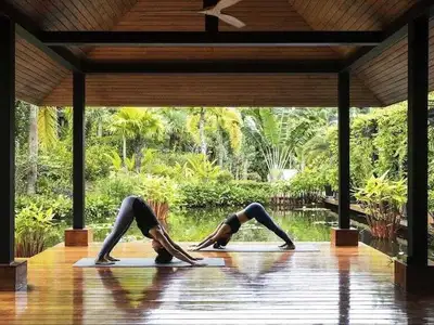 Villa avec vue montagne dans un paradis tropical à Layan