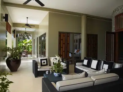 Villa 5 chambres en bord d'océan à louer à Trisara