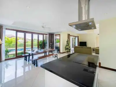 Laguna Village Residence – Villa avec piscine 4 chambres et jardin près de Bang Tao Beach