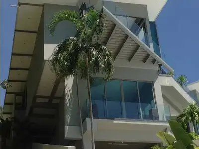 Villa avec piscine 4 chambres vue mer à vendre à Yamu Hills