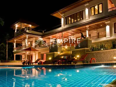 Villa privée avec piscine 6 chambres à vendre à Choeng Thale