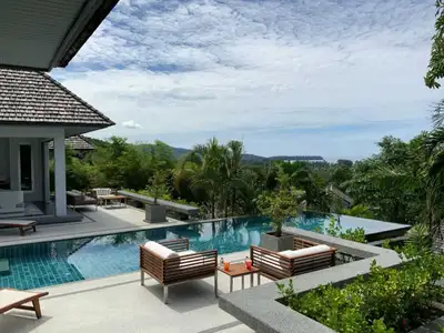 Villa de luxe avec piscine privée 4 chambres à louer à Layan