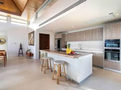 Botanica, 4 chambres avec piscine privée à louer
