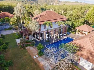 Villa 5 chambres avec piscine privée à louer