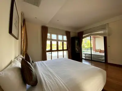 Laguna Water – 4 chambres avec piscine privée à louer