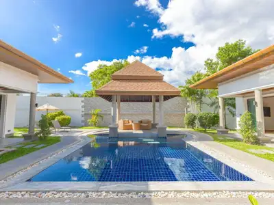 Belle villa avec piscine privée 4 chambres à Choeng Thale