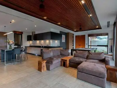 Villa moderne 4 chambres avec piscine privée à louer à Choeng Thale
