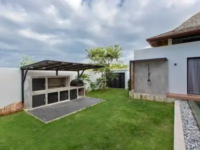 Villa moderne 4 chambres avec piscine privée à louer à Choeng Thale