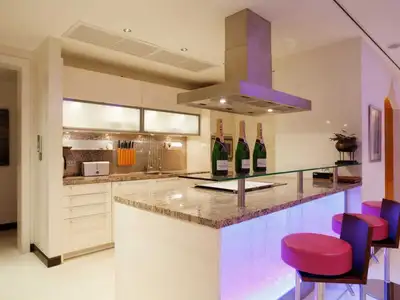Vue mer – Villa 3 chambres avec piscine privée à louer à Surin