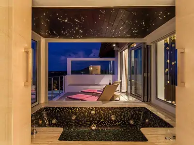 Vue mer – Villa 3 chambres avec piscine privée à louer à Surin