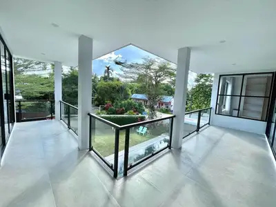 Villa moderne 4 chambres avec piscine privée à louer | BD2202202306