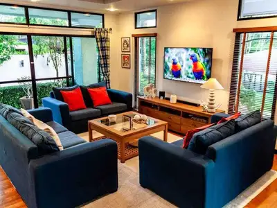 Belle villa 4 chambres avec piscine privée à louer à Layan