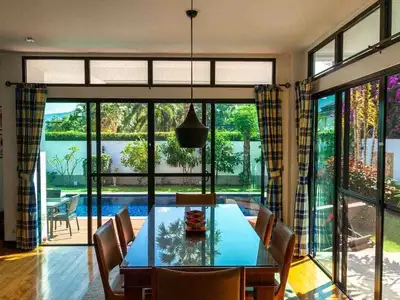 Belle villa 4 chambres avec piscine privée à louer à Layan