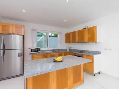 Villa moderne 4 chambres avec piscine privée à louer