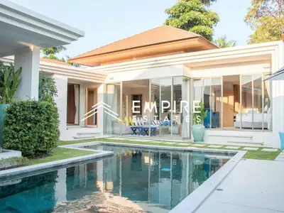 Trichada – Villa 6 chambres avec piscine privée à louer en courte durée