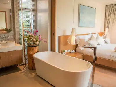 Trichada – Villa 6 chambres avec piscine privée à louer en courte durée