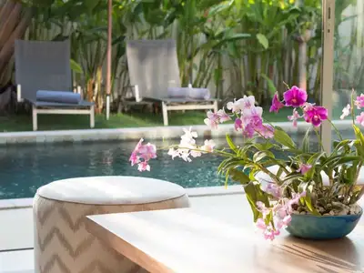 Trichada – Villa 6 chambres avec piscine privée à louer en courte durée