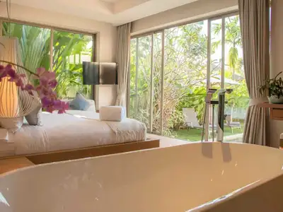 Trichada – Villa 6 chambres avec piscine privée à louer en courte durée