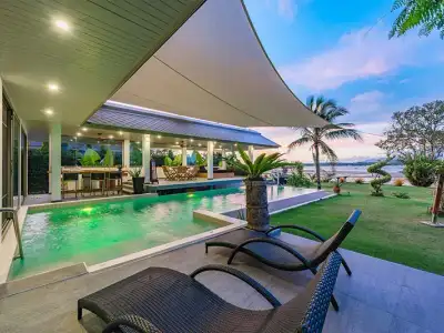 Superbe villa 7 chambres à Mai Khao, Phuket