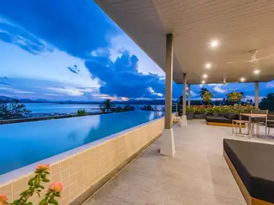 Superbe villa 7 chambres à Mai Khao, Phuket