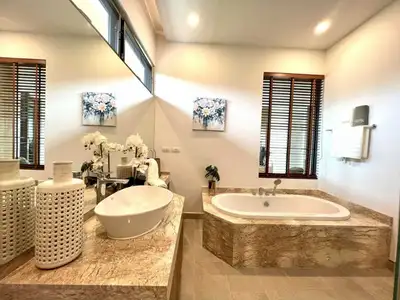 Villa neuve 3 chambres avec piscine privée à louer