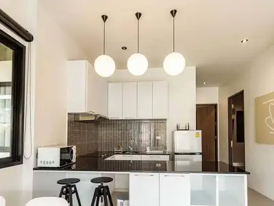 Villa 3 chambres acceptant les animaux avec piscine d'eau salée à Bang Tao