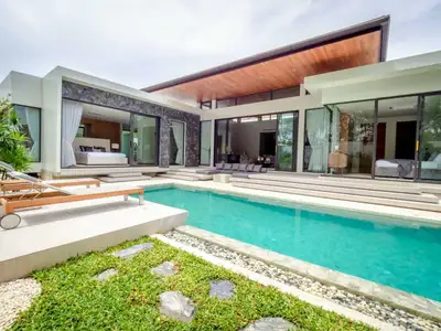 Botanica Modern Loft – 3 chambres avec piscine privée à vendre à Choeng Thale