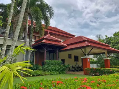 Laguna – Villa 4 chambres vue golf à louer à Choeng Thale