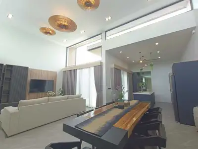 Villa moderne 4 chambres avec piscine privée à Choeng Thale