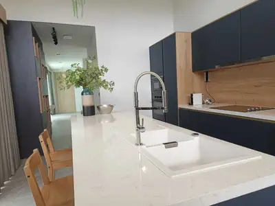 Villa moderne 4 chambres avec piscine privée à Choeng Thale
