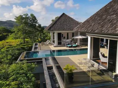 Villa vue mer 5 chambres à vendre à Layan Beach