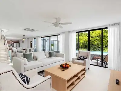 Villa de luxe 4 chambres avec piscine privée à louer à Layan, Choeng Thale