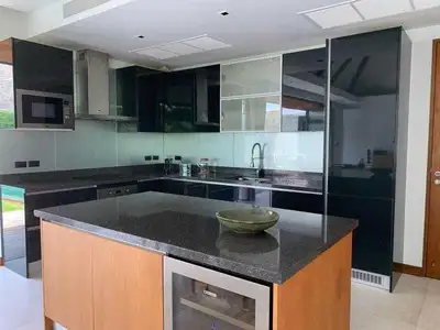 Villa Anchan – 3 chambres avec piscine privée à louer à Layan
