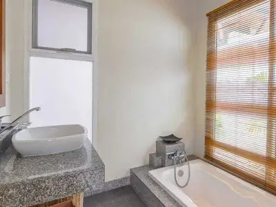 Two Villa Layan – 4 chambres avec piscine privée à louer