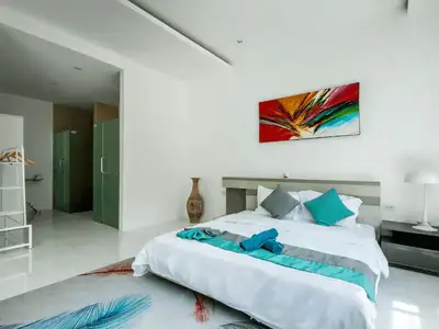 Villa privée avec piscine 4 chambres à la revente à Kamala