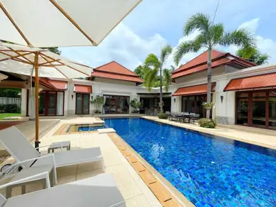 Sai Taan Villa – 6 chambres avec piscine privée à louer à Bang Tao Beach