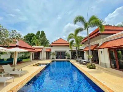 Sai Taan Villa – 6 chambres avec piscine privée à louer à Bang Tao Beach