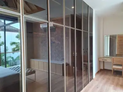The Teak – 4 chambres avec piscine privée à louer à Choeng Thale, près de Boat Avenue