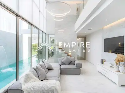 Villa de luxe avec piscine 4 chambres à vendre à Cherngtalay, Phuket
