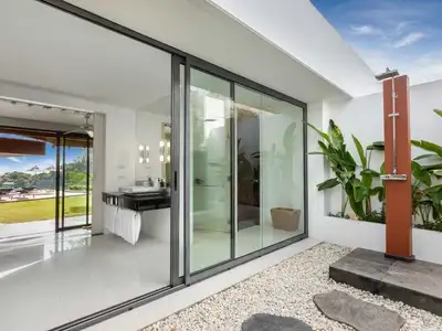 Villa en bord d'océan 5 chambres à vendre à Kamala, Phuket