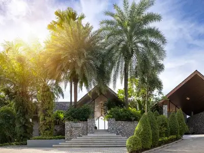 Superbe villa 5 chambres à vendre à Kamala, Phuket