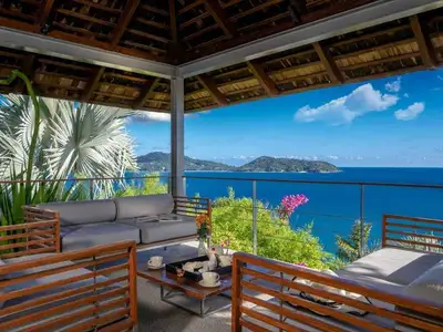 Superbe villa 5 chambres à vendre à Kamala, Phuket