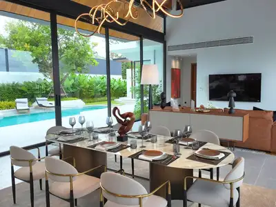 Villa de luxe neuve 4 chambres à vendre à Bang Jo-Cherngtalay, Phuket