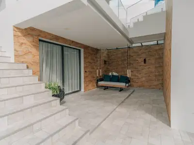 Grande villa 6 chambres vue mer à vendre à Kamala