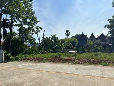 Terrain à vendre dans un emplacement de choix à Thalang