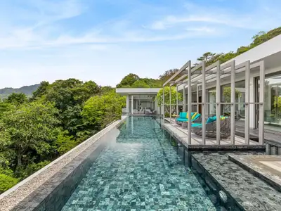 Penthouse ultra-luxe 4 chambres vue mer à Naithon Beach
