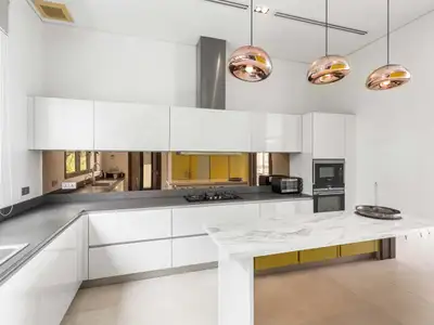 Penthouse ultra-luxe 4 chambres vue mer à Naithon Beach