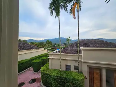 Villa 2 chambres vue montagne avec piscine privée à Bang Tao